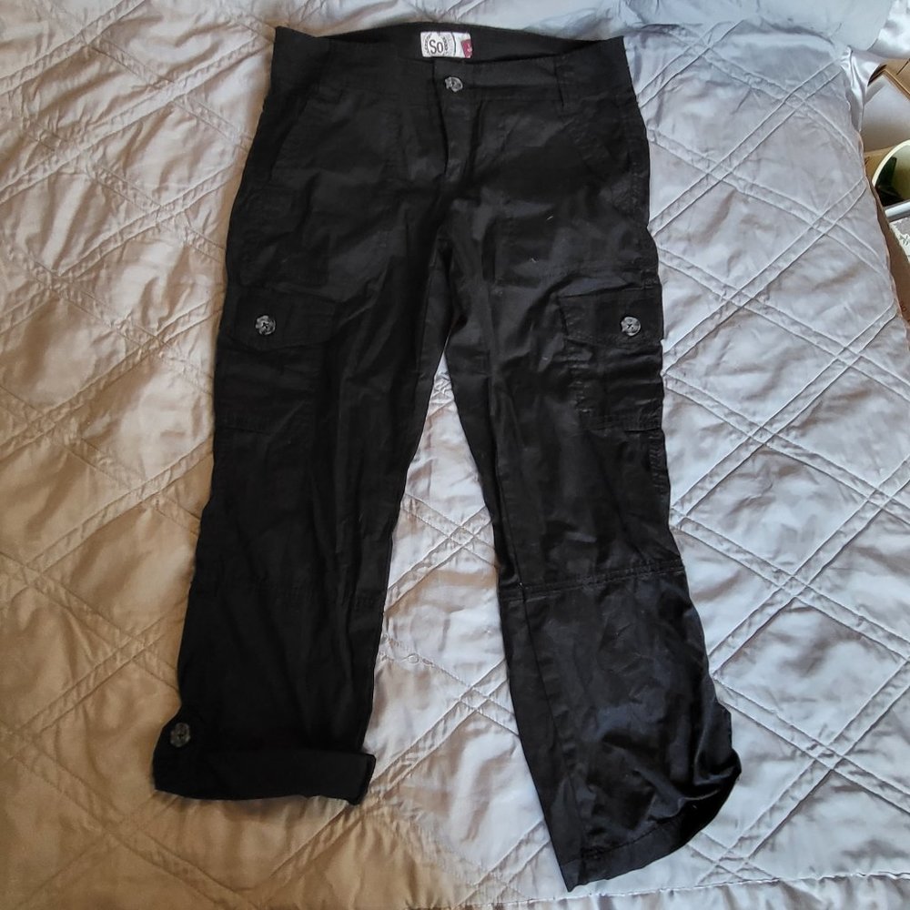 SO Black Cargo Pants with 6 Pockets!